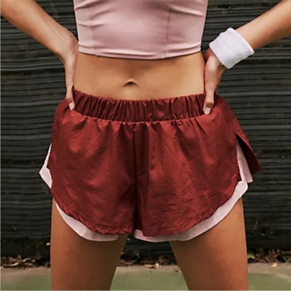 Free People Short Run 4 It Shorts Double layered w/ Pockets Size L NWOT RARE